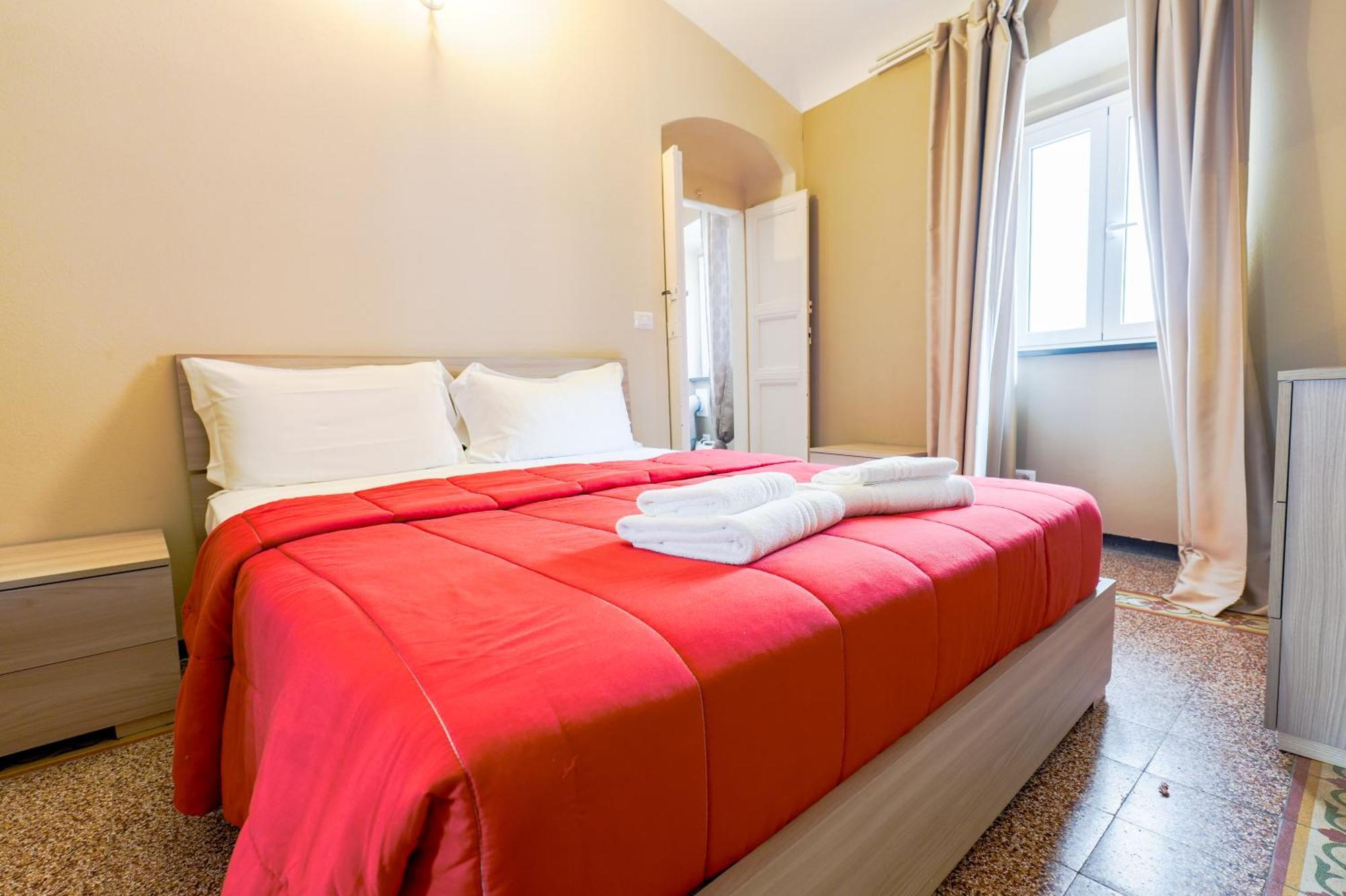 Guest house White