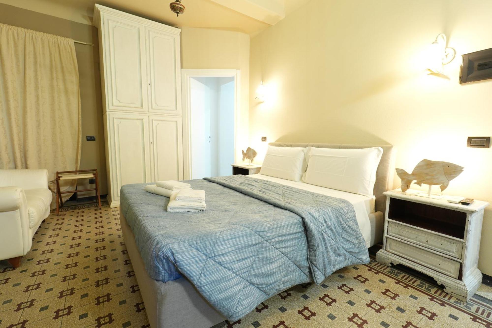 White Guest house *